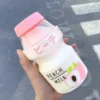 H5dc9fa859c8d4486bb330b2180bc68f5l.webp Botella Kawaii 480ml Forma Yakult para Niñas BPA Free - Werlivo
