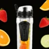 Sd4c9c9c069e44ddca4850444ee70175aw.webp Botella Infusora de Frutas Antifuga con Tapa Flip - Werlivo Republica Dominicana